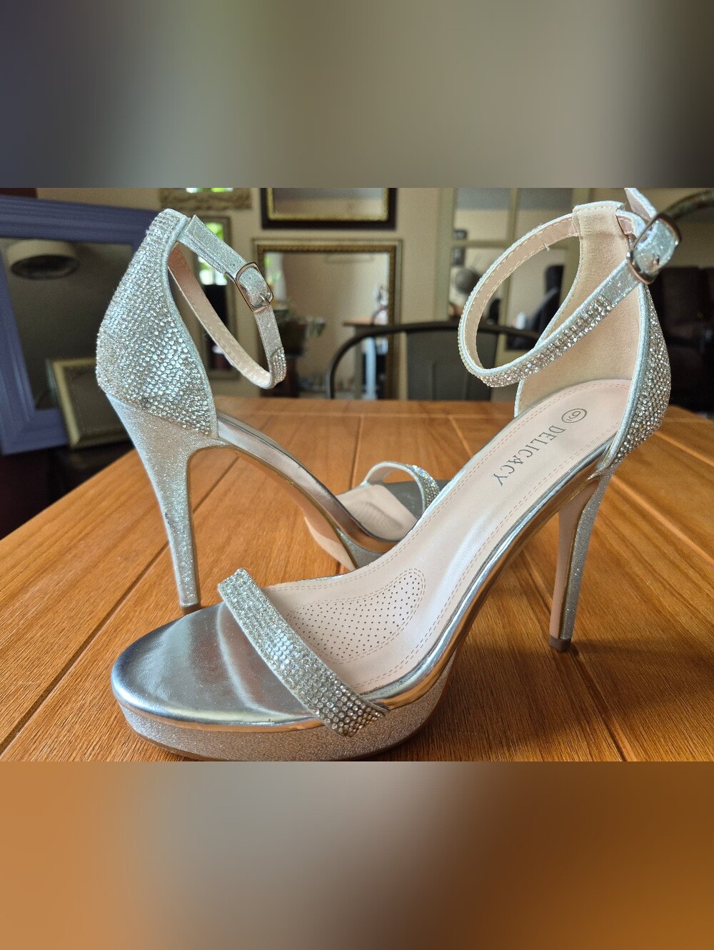 Delicacy "Highlight-90" Silver & Rhinestone Stiletto Heels - Size 9